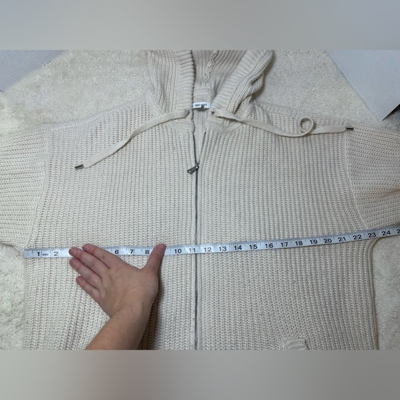 Nine West Zip-Up Cream Sweater - Picture 6 of 6